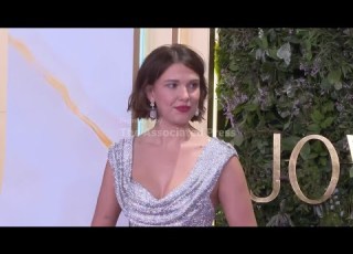 Oscar Isaac Millie Bobby Brown Among Stars At Joy Awards In Riyadh
