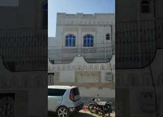 في مدينة الحديدة فلاه للبيع للتوصل ع الرقم 712277088 778490876