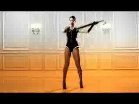 Rihanna Umbrella Official Video