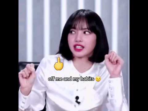 Lisa And Jisoo Used Middle Finger By Mistake She Is So Cute Blackpink Subscribe To Mychannel