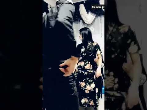 خلوني يا د ناس ويلا هبلت معاها