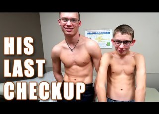  TEENAGE BOYS GET A PHYSICAL HOOKED UP TO AN EKG HEART MONITOR VISITING THE DOCTOR S OFFICE