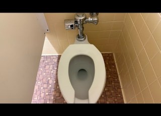 Library Learning Commons Men S Restroom Full Shoot 1