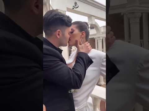 فيديو رومنسي مص شفايف