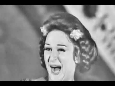 لبلبة تقلد فهد بلان في اغنية واشرح لها لبلبة تقلد فهد بلان في اغنية واشرح لها