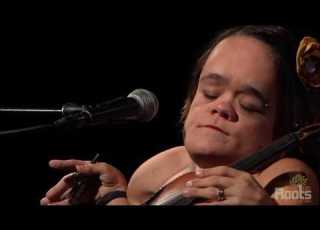  Gaelynn Lea Someday We Ll Linger In The Sun