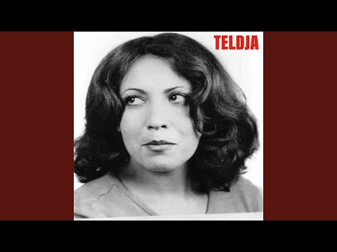 ماما ماما لابسة الزرقاتي