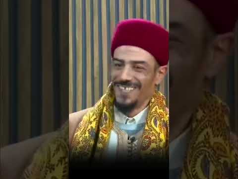 مالفرق بين العمامة السوداء والبيضاء مالفرق بين العمامة السوداء والبيضاء