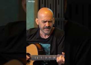 Toygar Işıklı Dan Yaprak Dökümü Bana Her Şey Uzak Performansı Yaprakdokumu Kanald