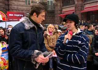  Песня на выбор Караоке на майдані Выпуск 585 28 02 2010
