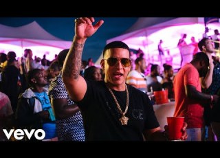  Daddy Yankee Sin Control Official Music Video