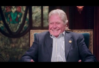 الخيانة عند حسين فهمي ونقطة ضعفه عند الست