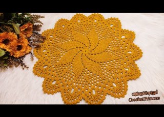 مفرش كروشيه دائري سهل جدا Crocheted Doily