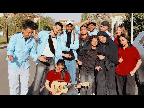 قصة مدرسة السوشيال بلوجر ابوة يفلس ويموت وبيروح مدرسة شعبية وبيتعرف علي ناس جديدة