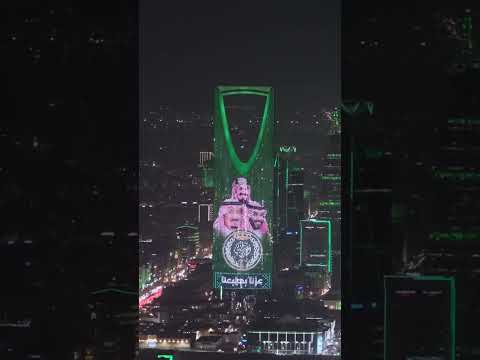 مرحبا في موطن مثل السحابة