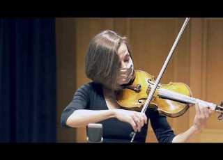  Bach Unaccompanied Erika Walczak