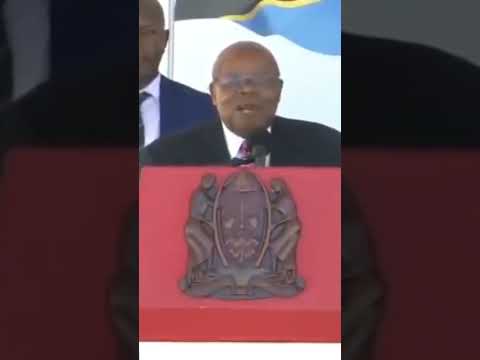 TAZAMA UTAPENDA HOTUBA YA MHE BENJAMIN MKAPA ILIYOWAFURAHISHA VIONGOZI TAZAMA