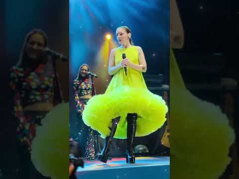 Nil Karaibrahimgil İlayda Cansızoğlu Kuzey Yıldızı Alice Müzikali