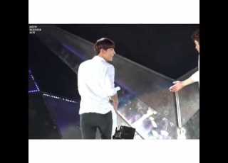ChanSoo Splash Water Moment
