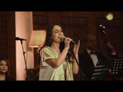 اغدا القاك الفنانة أسماء ابن احمد برنامج مقامات مع رشيد الغلام