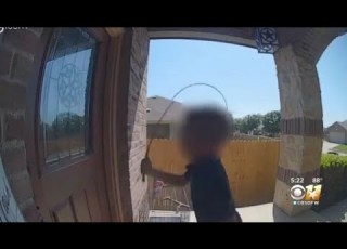  Boy Beats On Texas Family S Door With Whip Father Arrested For Firing Gun