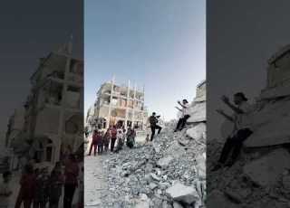  ترقبوا العمل الفني الجديد أغنية أفكار غريبة Gaza