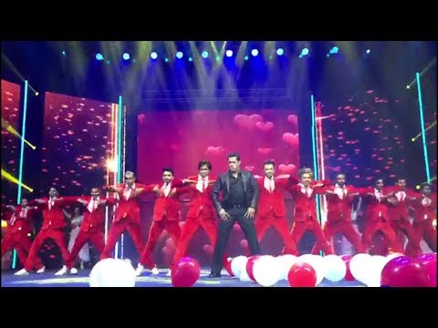 Salman Khan Dancing On Teri Meri Prem Kahani