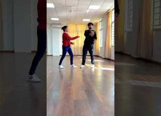 ARE RE ARRE YE KYA HUA Duodance Bollywood Shorts Youtubeshorts Dance Popping Girl
