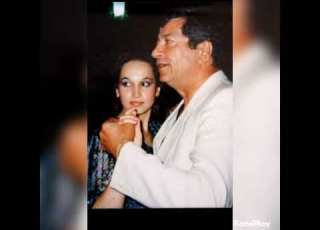  IUBEȘTE MĂ Simona Florescu Dichiseanu