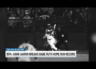  This Day In History Hank Aaron Breaks Babe Ruth S Home Run Record In 1974