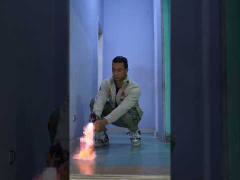 قلعت تشيرتي ع ايدي لافيتو