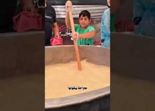 وانتوا شو بتعرفوا عن الهريسة كربلاء محرم هريسة عاشوراء محمد ضامن