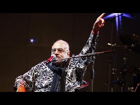 دمیس روس س خواننده مشهور یونانی درگذشت