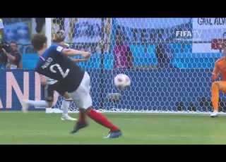 هدف بافارد الأسطوري على الارجنتين في كأس العالم 2018 وجنون الشوالي