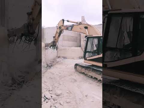 رغم الحروب وتقلبات العالم بين أمريكا واران نعمل ونواصل