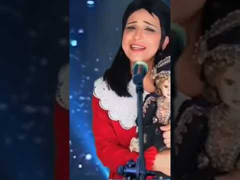 طفله تغني اغنيه سالي