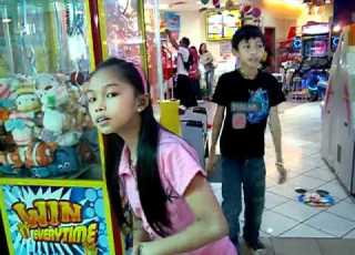  CHRISMER And TIN TIN AYALA TIME ZONE CEBU