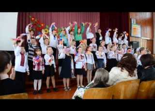 Спасибі вчителі хор учнів школи День вчителя 2016