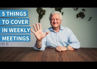  5 Things To Cover In Weekly Team Meetings How To Run A Staff Meeting Effectively