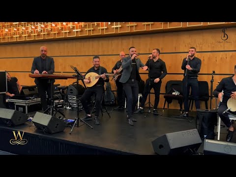 شادي تلحمي كنت بنت 3 سنين قمري وبتضلي قمري الدهب يا حبيبي شادي تلحمي كنت بنت 3 سنين قمري وبتضلي قمري الدهب يا حبيبي