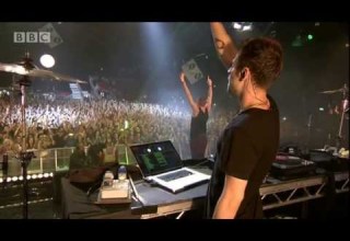 Macklemore Ryan Lewis Can T Hold Us At Radio 1 S Big Weekend 2013