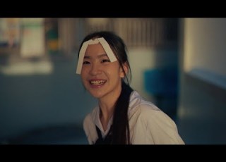 YOUNGOHM Very Very Small Official Video