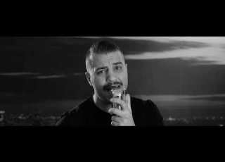 Cover مراد قربي عم جن عليك ذكريات فوتي بعلاقة