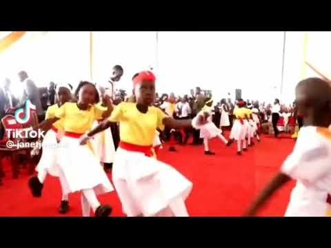 Shambani Mwa BWANA Kuna Mavuno Mengi Simama Na Mimi Na Nipishe Njia Nipeni Nafasi Shambani Mwa BWANA Kuna Mavuno Mengi Simama Na Mimi Na Nipishe Njia Nipeni Nafasi