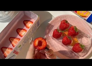 زوجوونا لبعض وثاني يوم شدني وقالي لااتقربي مني فاهمه