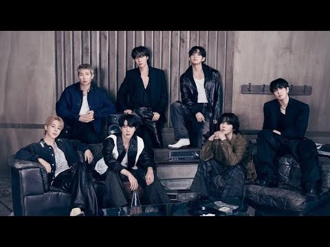 اداء بانقتان أغنية Swim في الاستوديو نسخة Netflix