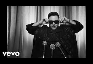 Tiziano Ferro Fingo Spingo