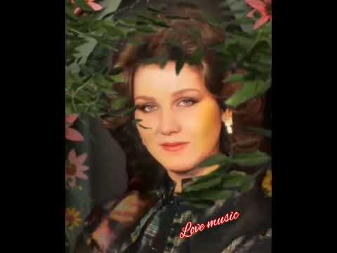 كان يا مكان الحب مالي بيتنا ومدفينا الحنان ميادة الحناوي