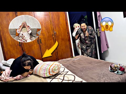 كولشي هرب ماني بابا كيسخط عليا ماما طاحت في الأرض كتغوات