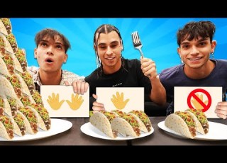  NO HANDS Vs ONE HAND Vs TWO HANDS FOOD CHALLENGE